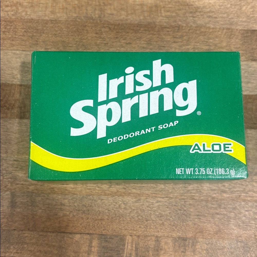 Discontinued ~ Irish Spring Aloe Deodorant Soap ~ Seven, 3.75 oz Bars - Picture 3 of 6